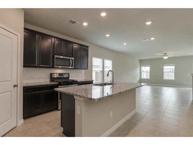 Photo - 111 Grapefruit Rd