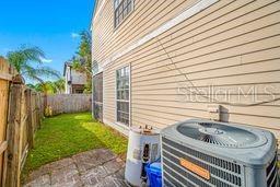 132 Douglas Rd W