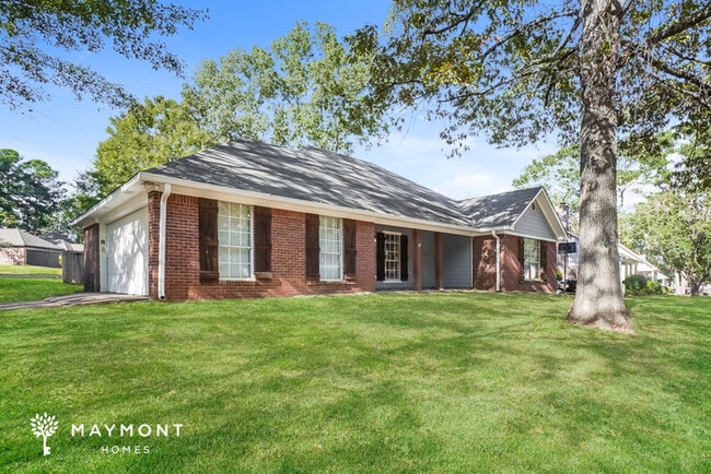 Photo - Beautiful 3-Bedroom Ridgeland Home