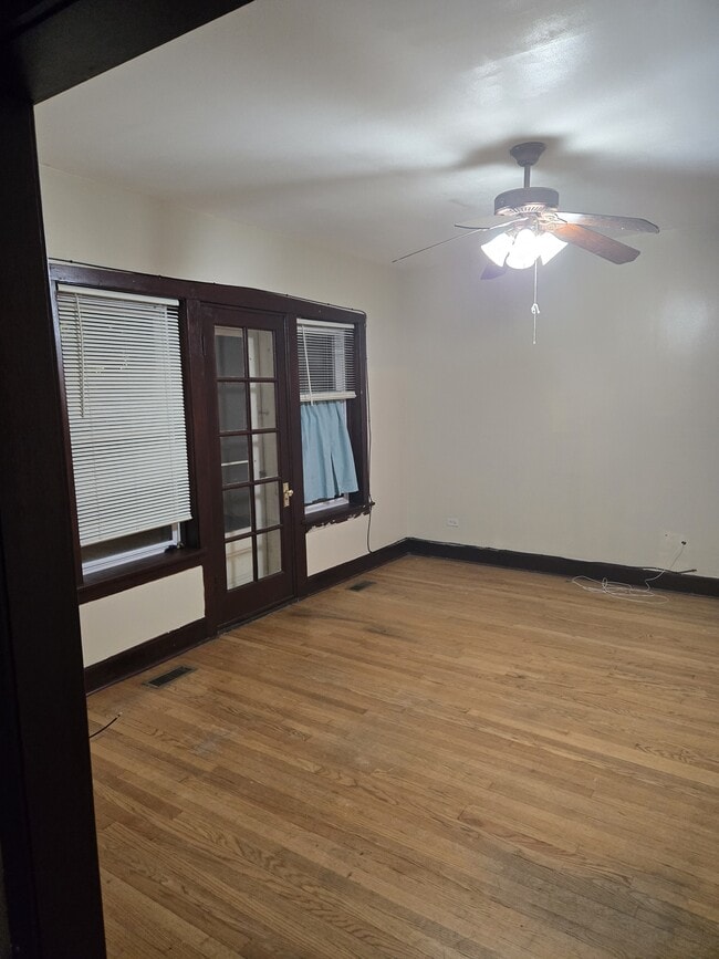 Photo - 8028 Floral Ave Unidad 1A