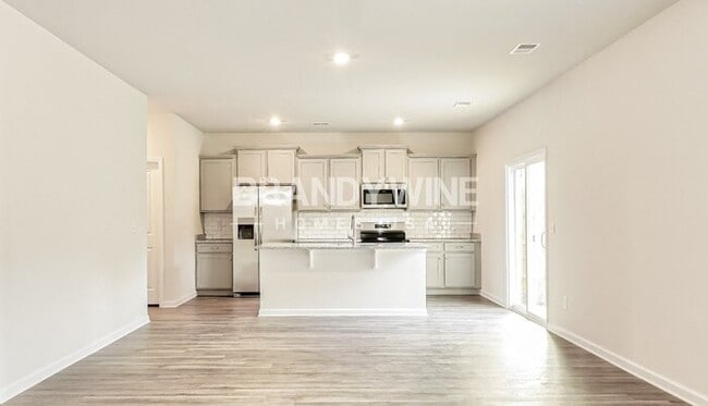 Photo - 778 Patmore Dr