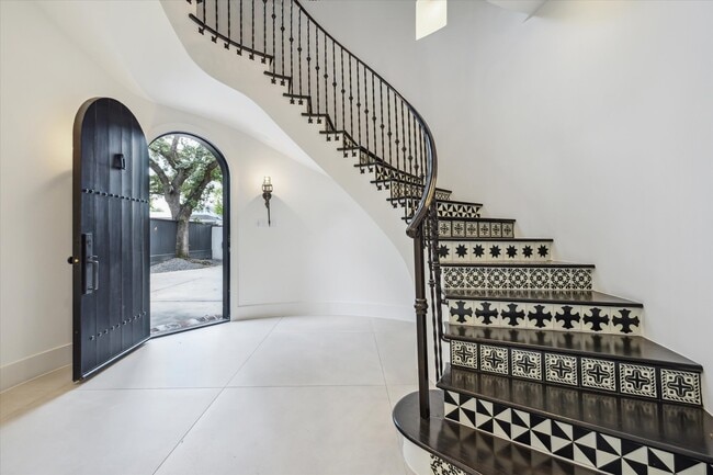 Photo - 3214 Westheimer Rd