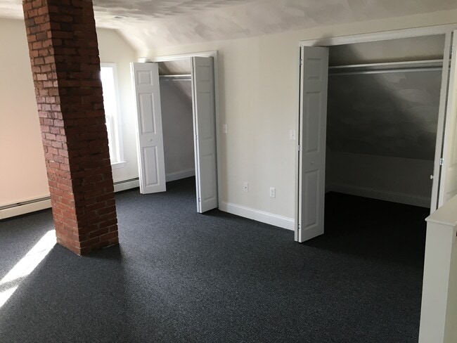 Bedroom - 23 Garden Rd Unit C