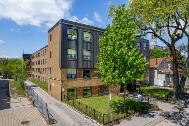 Photo - 80 Guestville Ave