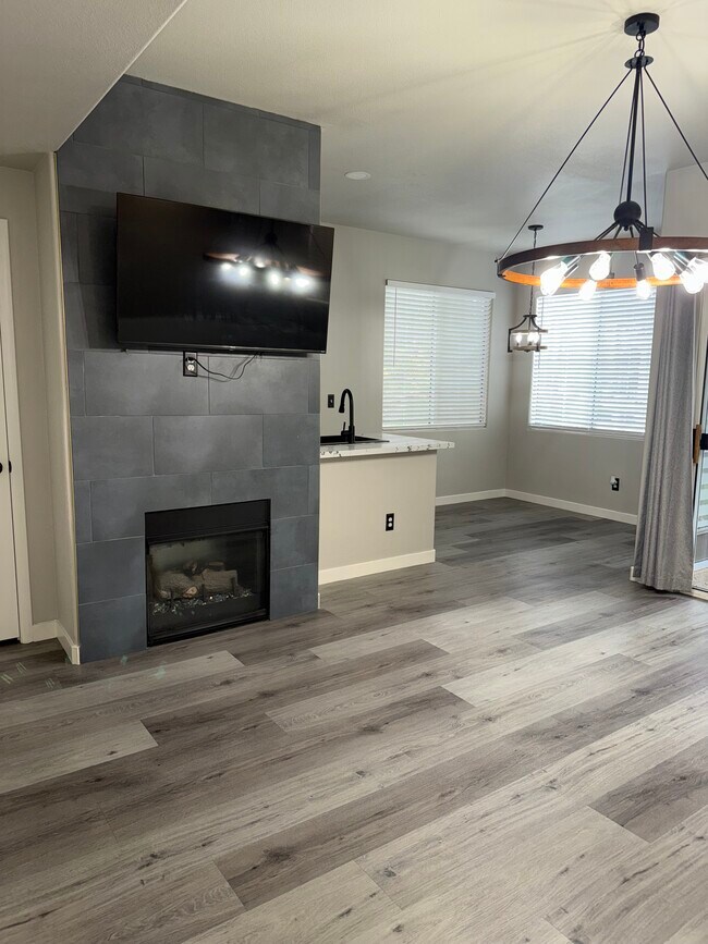 Photo - 9050 W Warm Springs Rd Unidad 2169