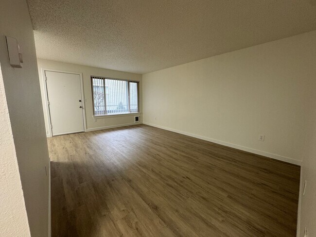 Avia Apartments