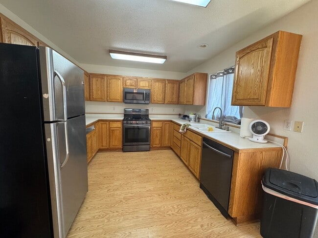 Photo - 435 Arvilla Ct