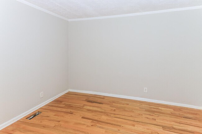 Photo - 3967 Guyton St