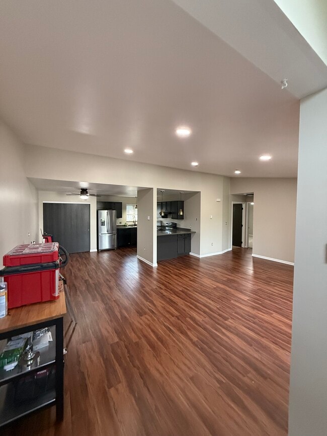 Photo - 514 Root Ave Unidad D Rental