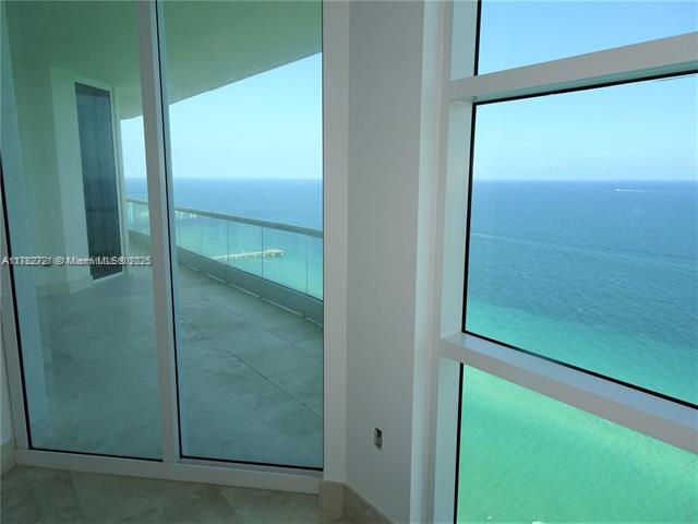Building Photo - 16047 Collins Ave Unit 3002 Rental