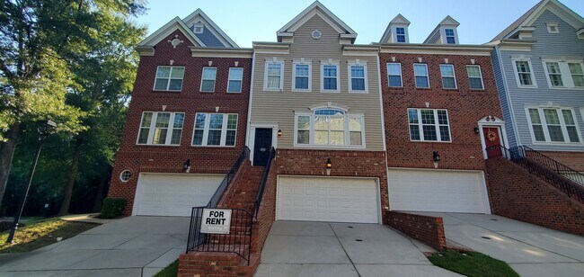 Building Photo - 4034 Abbey Park Way Rental