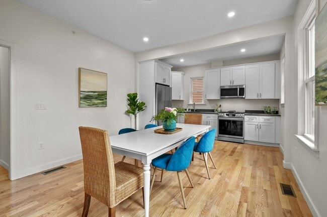 25 Brinsley St - 25 Brinsley St