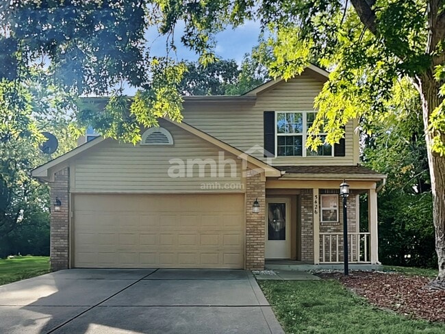 Building Photo - 5426 Alameda Rd