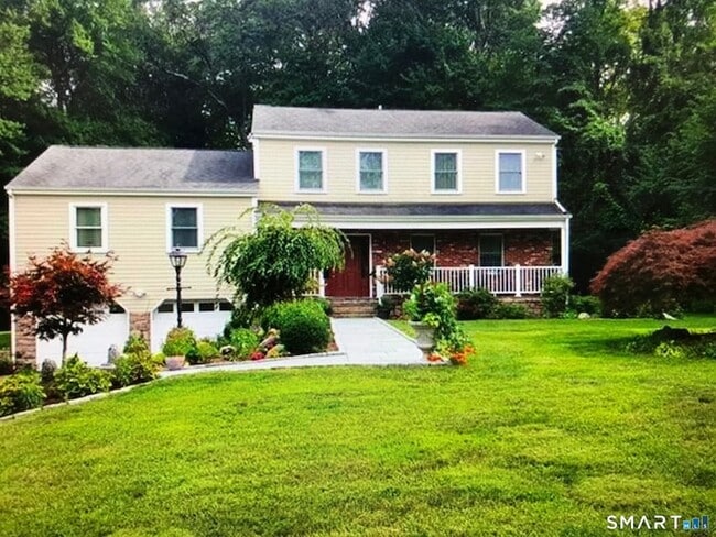 Building Photo - 133 Musket Ridge Rd