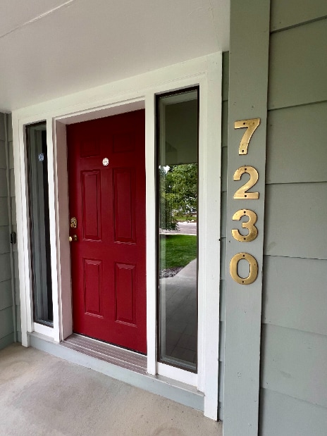 Photo - Spacious 4-Bed Retreat with Guest Suite & Fireplace