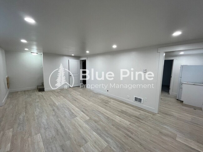 Photo - 1288 Lake Ave Unidad 4