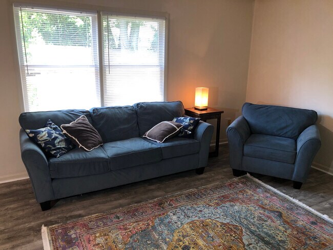 Photo - 703 S Chapman St Unidad 1-A