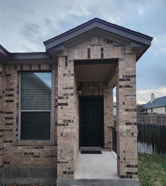 Photo - 205 Beech Dr