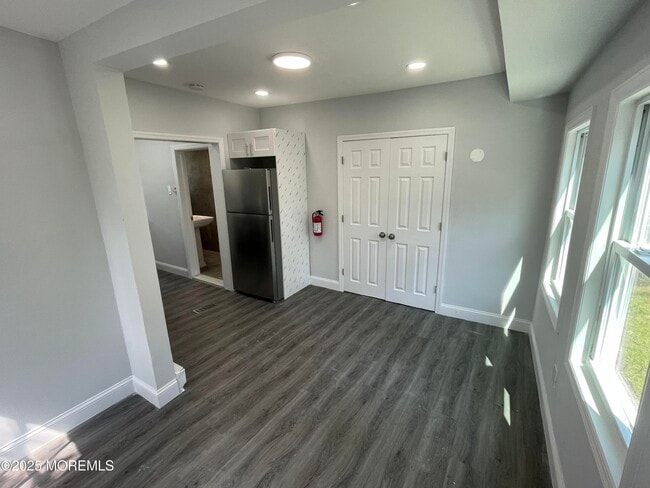 Photo - 413 Ridge Ave