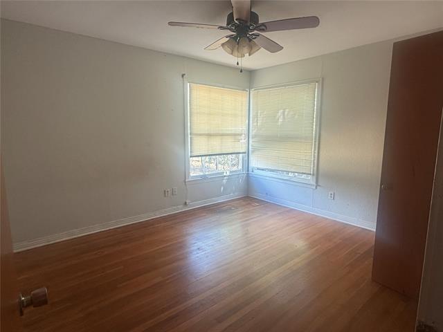 917 S La Salle Dr