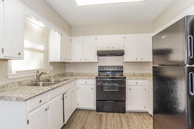 Photo - 9727 Marsh Ave