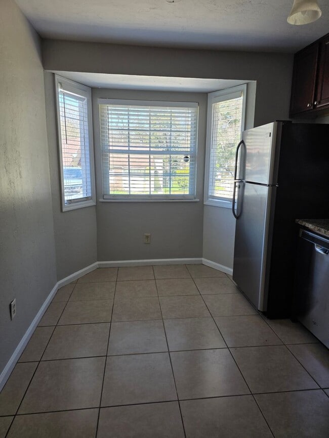 Photo - 3729 Sutor Ct