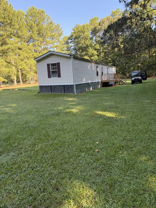 5808 Applewhite Rd