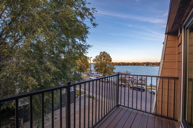 Photo - Excelsior Shores