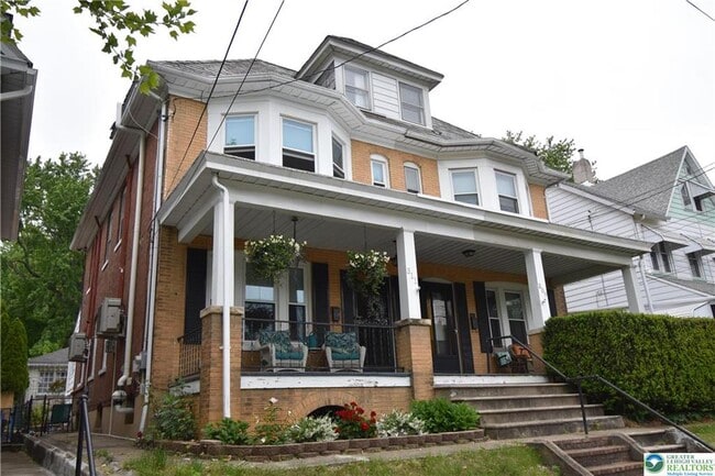 Building Photo - 311 W Lafayette St Rental