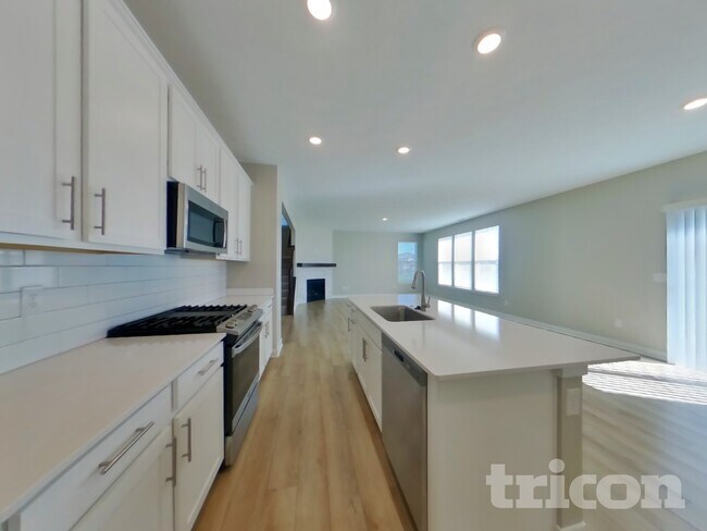 Photo - 4883 Morenci Ct