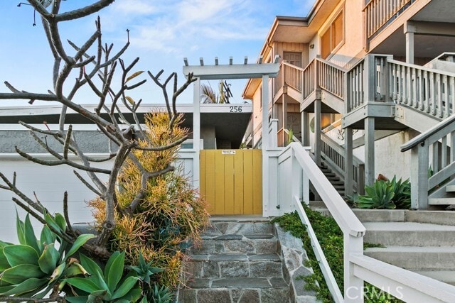 Photo - 256 Avenida Madrid