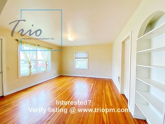 Photo - 825 N Street