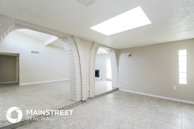 Photo - 8320 E Stella Rd