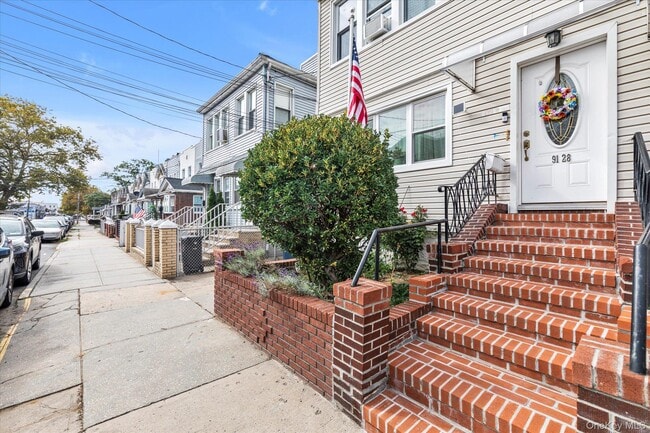 Building Photo - 91-28 89th St