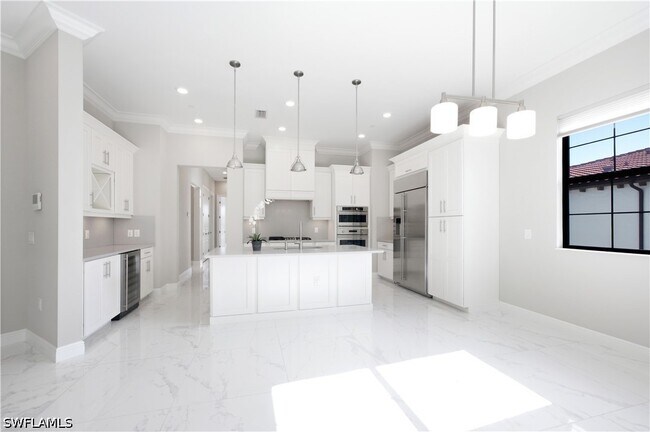 Photo - 16374 Viansa Wy Unit 301