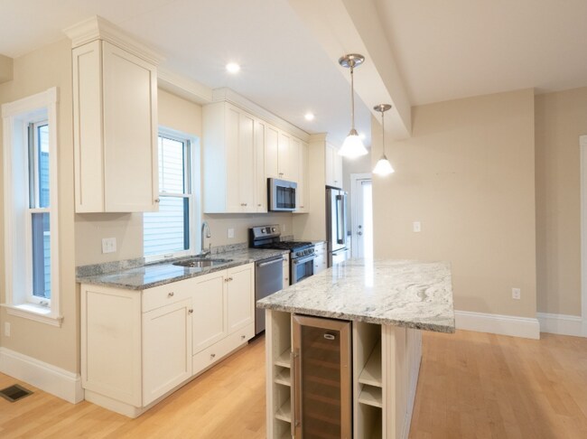 Photo - 24 Hall St Unidad 1