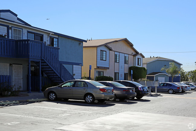Beyer Trolley Apartments - Beyer Trolley Apartments