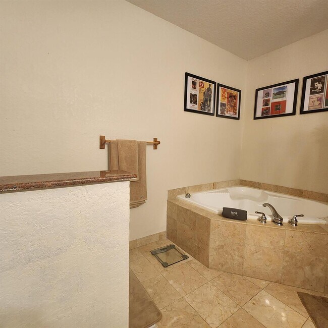 1640 Presidential Way Condo Unit A201 Condo for Rent in West Palm