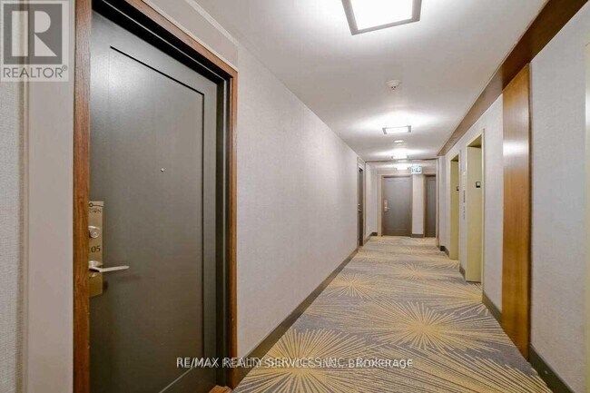 Photo - 5025 Four Springs Ave Unité 1105