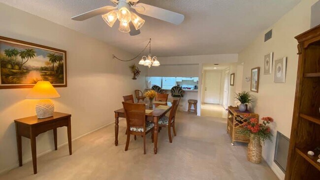 Photo - 27 Plantation Dr Unit 202