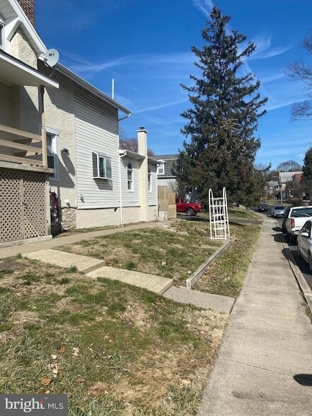 Photo - 1847 Horace Ave