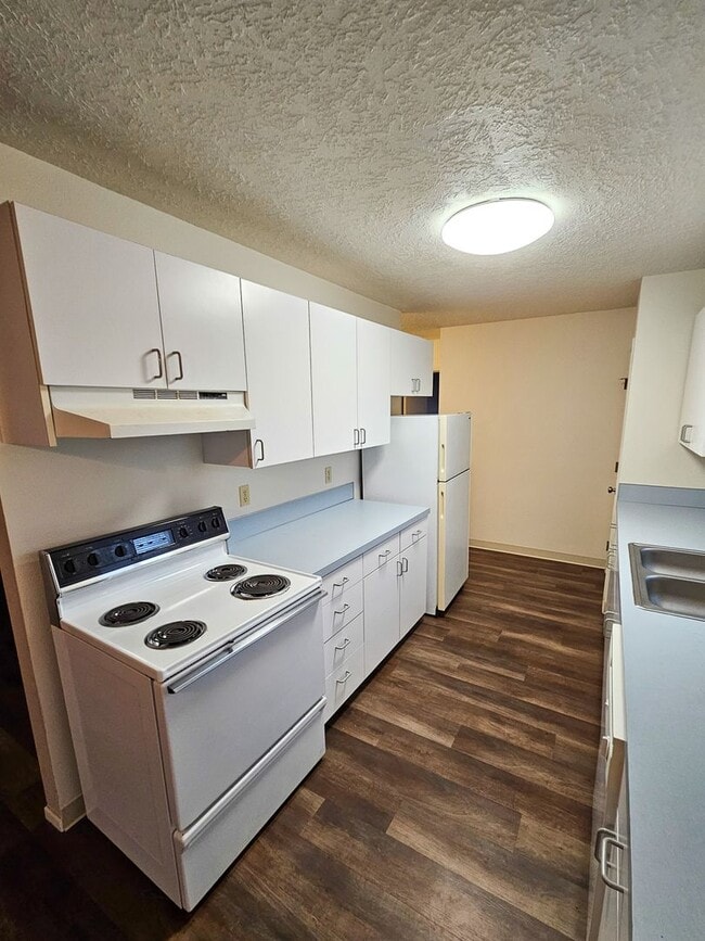 Photo - 506 NE Dallas Ct Unit 01