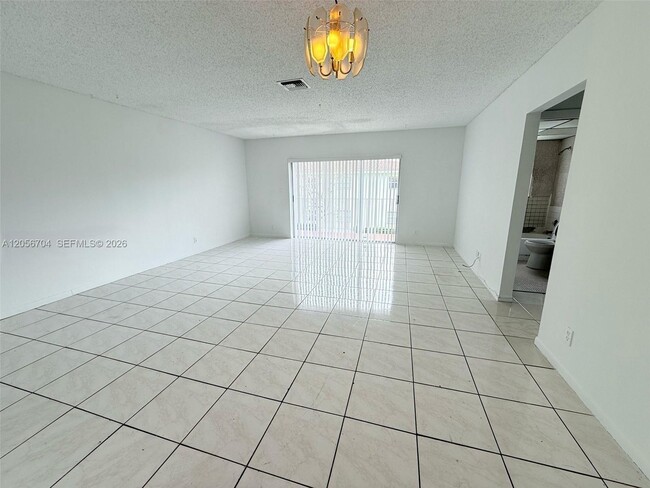 Photo - 3100 Coral Springs Dr Unit 2B