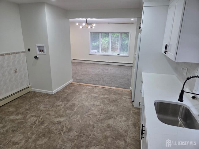 Photo - 301 Matchaponix Rd