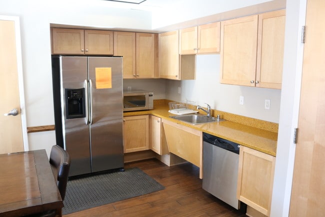 Silver Gardens Apartments
