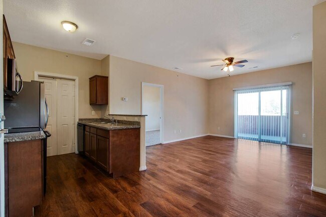 Photo - Fourth Street Flats