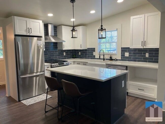 Photo - 535 Walnut St