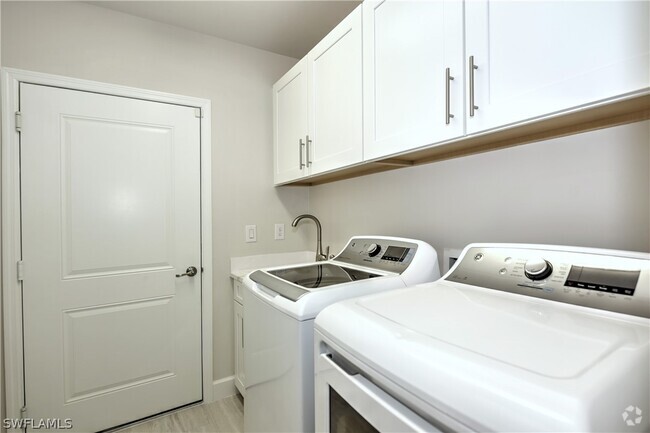 Building Photo - 16889 Fairgrove Way Unit 5-101 Rental