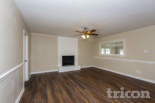 Photo - 711 Vickery Dr