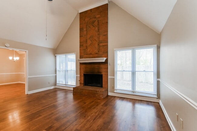 Photo - 4430 Highgrove Dr